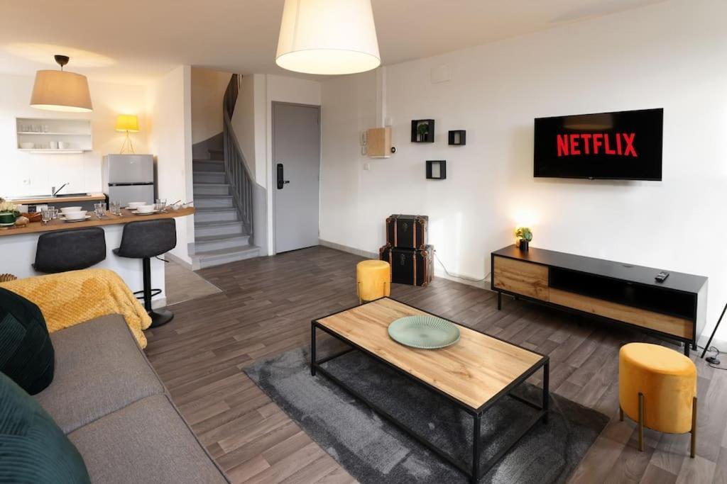 N3 Des Etudes Duplex Hypercentre Wifi Conciergeriedamecarcas Apartment Carcassone Exterior photo